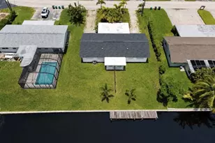 4933 Victoria Dr, Cape Coral, FL 33904 - Photo 23