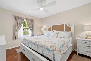 5117 Salmon Dr SE, Saint Petersburg, FL 33705 - Photo 15