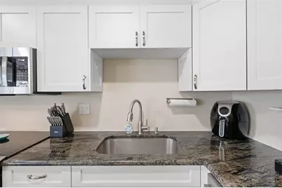 5117 Salmon Drive SE #B, Saint Petersburg, FL 33705 - Photo 13