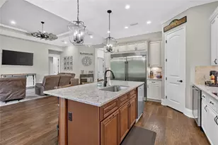 2564 Delphi Woods Circle, Lakeland, FL 33812 - Photo 31