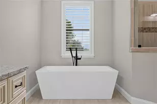 2564 Delphi Woods Circle, Lakeland, FL 33812 - Photo 45
