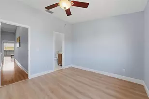 381 Madeira Cir, Tierra Verde, FL 33715 - Photo 27
