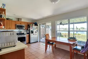 22817 St Thomas Cir, Lutz, FL 33549 - Photo 11