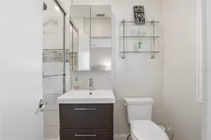 410 12th Ave NE, Saint Petersburg, FL 33701 - Photo 11