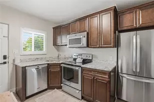 410 12th Ave NE, Saint Petersburg, FL 33701 - Photo 17