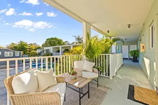 410 12th Ave NE, Saint Petersburg, FL 33701 - Photo 3