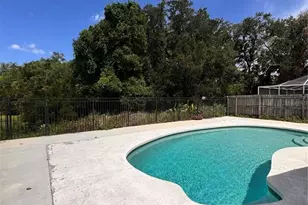 2070 Sarah Louise Dr, Brandon, FL 33510 - Photo 39