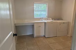 3009 W Waters Ave, Tampa, FL 33614 - Photo 3