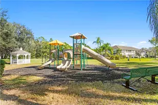 14183 Waterville Cir, Tampa, FL 33626 - Photo 45