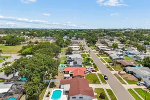 1836 Princeton Dr, Clearwater, FL 33765 - Photo 43