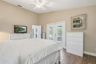 5274 White Sand Cir NE, Saint Petersburg, FL 33703 - Photo 29