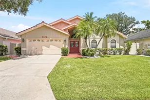 5274 White Sand Cir NE, Saint Petersburg, FL 33703 - Photo 1