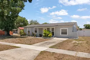 8504 Gold Ridge Cir, Tampa, FL 33619 - Photo 3