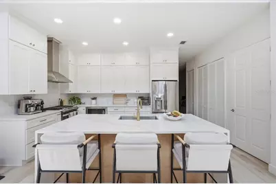 819 Highland Street N, Saint Petersburg, FL 33701 - Photo 11