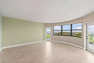 670 Island Way, Clearwater Beach, FL 33767 - Photo 17