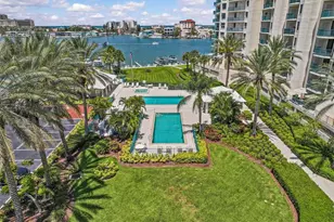 670 Island Way, Clearwater Beach, FL 33767 - Photo 63