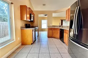 1650 Navigator Ln, Tarpon Springs, FL 34689 - Photo 7