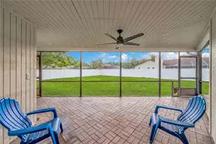 2805 Beagle Pl, Seffner, FL 33584 - Photo 19