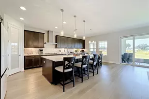 13150 Wellspring Dr, Lithia, FL 33547 - Photo 7