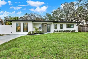 203 Driftwood Dr W, Palm Harbor, FL 34683 - Photo 1