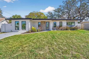 203 Driftwood Dr W, Palm Harbor, FL 34683 - Photo 1