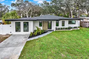 203 Driftwood Dr W, Palm Harbor, FL 34683 - Photo 19