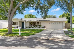 2441 Fairbanks Dr, Clearwater, FL 33764 - Photo 35