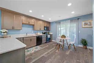 1311 Lambdeth Ct, Sun City Center, FL 33573 - Photo 13