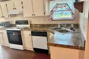 6202 Pinewood Village Cir W, Lakeland, FL 33811 - Photo 7