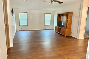 6202 Pinewood Village Cir W, Lakeland, FL 33811 - Photo 13