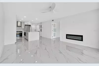 4900 Brittany Drive S #405, Saint Petersburg, FL 33715 - Photo 15