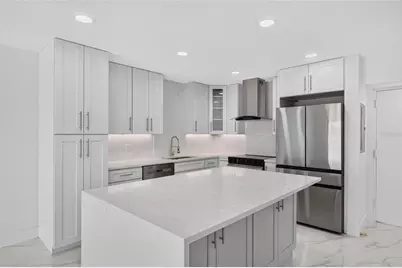 4900 Brittany Drive S #405, Saint Petersburg, FL 33715 - Photo 13