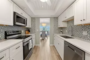 101 Louella Ln, Nokomis, FL 34275 - Photo 13