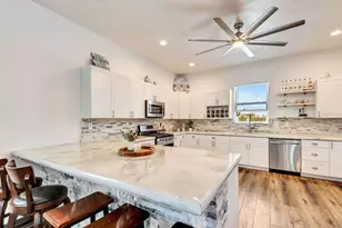 217 22nd St Ct NE, Bradenton, FL 34208 - Photo 5