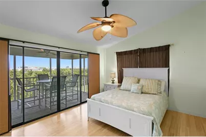 9564 Tara Cay Court, Seminole, FL 33776 - Photo 25