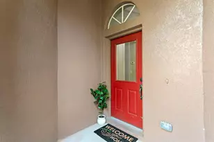 10238 Woodford Bridge St, Tampa, FL 33626 - Photo 5