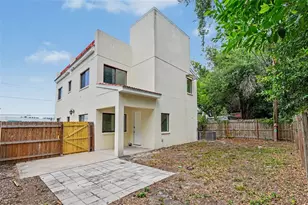 1018 7th Ave S, Saint Petersburg, FL 33705 - Photo 51