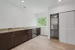 1018 7th Ave S, Saint Petersburg, FL 33705 - Photo 37