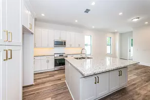 5972 Central Ave, New Port Richey, FL 34653 - Photo 7
