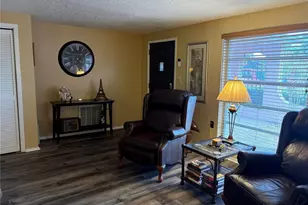 10032 Brunswick Ln, Port Richey, FL 34668 - Photo 13