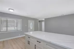 6105 N 23rd St, Tampa, FL 33610 - Photo 15