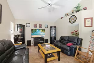 9602 Sunnyoak Dr, Riverview, FL 33569 - Photo 13