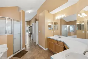 9602 Sunnyoak Dr, Riverview, FL 33569 - Photo 17