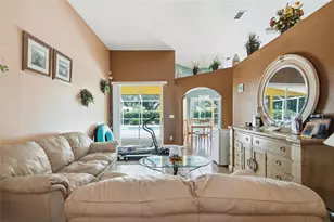 9602 Sunnyoak Dr, Riverview, FL 33569 - Photo 5