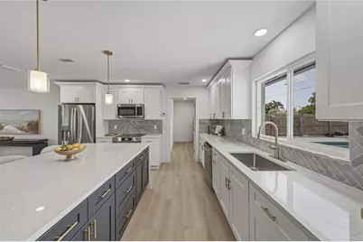3810 18th Avenue W, Bradenton, FL 34205 - Photo 17