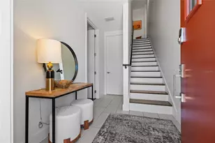 130 8th St N, Saint Petersburg, FL 33701 - Photo 19