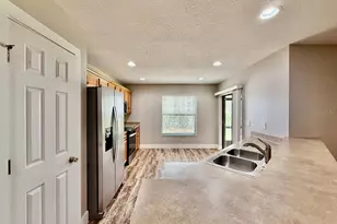 2409 Hibiscus Bay Ln, Brandon, FL 33511 - Photo 13