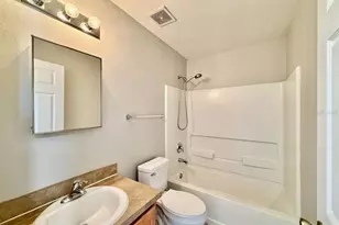 2409 Hibiscus Bay Ln, Brandon, FL 33511 - Photo 29