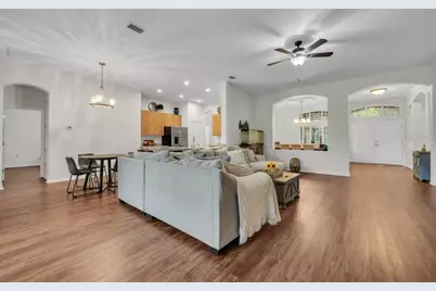 16135 Bridgedale Drive, Lithia, FL 33547 - Photo 13