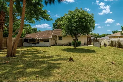 1302 28th Street W, Bradenton, FL 34205 - Photo 17